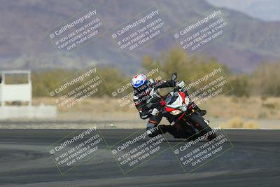 media/Feb-04-2023-SoCal Trackdays (Sat) [[8a776bf2c3]]/Turn 14 (115pm)/